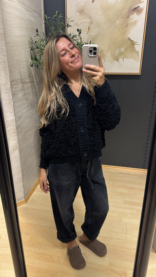 Boucle Strickjacke “Gloria“ - Schwarz