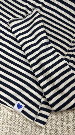 Longsleeve “Striped“ mit Herzdetail