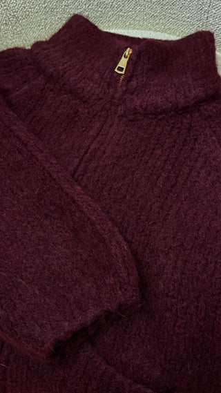 Flauschige Strickjacke mit Zip-Kragen „Clara“