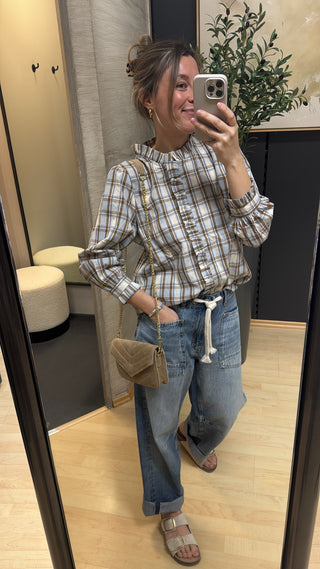 asmo-bluse-kariert-volants-hellblau-camel-damen-langarm-outfit-jeans-oldenburg