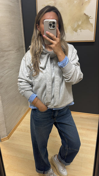 asmo-oldenburg-mode-damen-hoodie-hellgrau-schleife-theshirtproject
